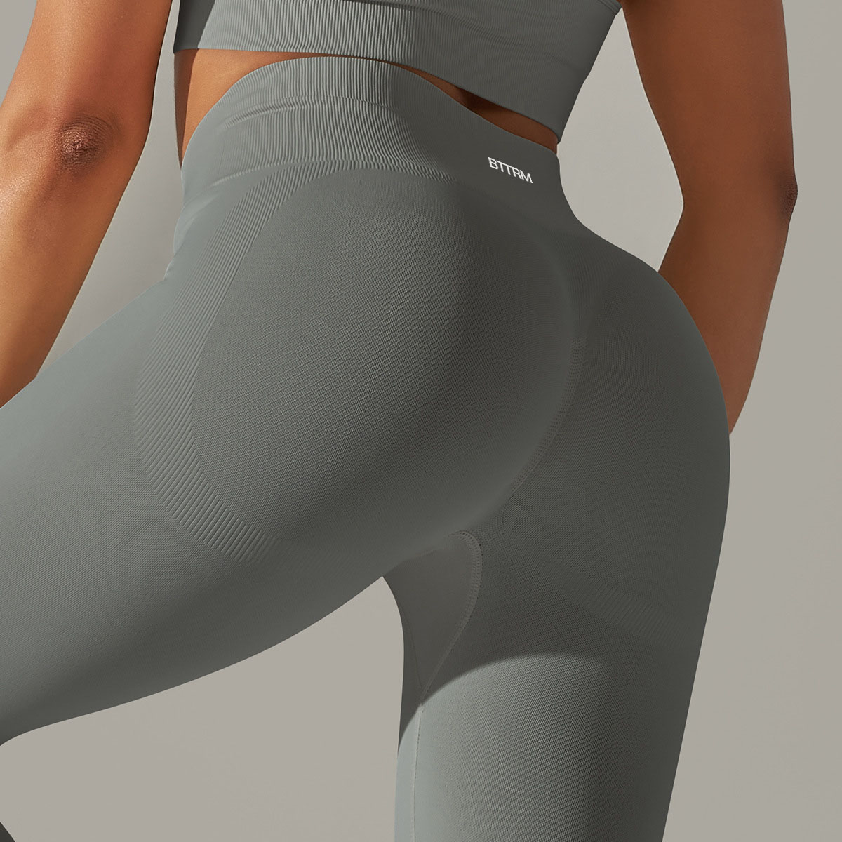 BetterMe Women Seamless Yoga P - Home Gym With Leg Press recension och pris